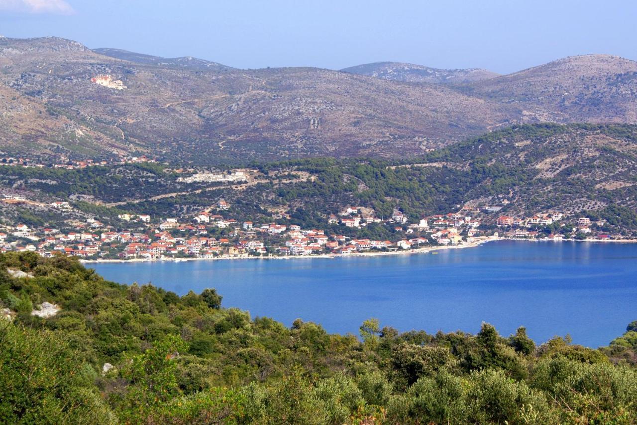 Apartments With A Parking Space Poljica, Trogir - 11454 Marina  Exterior foto